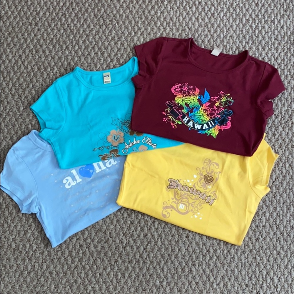 4 hawaiian tshirts